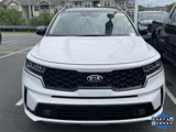 Used 2021 Kia Sorento EX w/ Panoramic Sunroof Package image 2