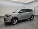 Used 2023 Kia Soul LX w/ LX Technology Package image 2