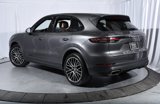 Certified 2021 Porsche Cayenne image 3