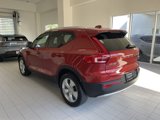 Certified 2020 Volvo XC40 T5 Momentum image 2