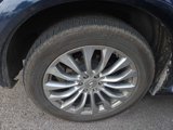 Used 2015 INFINITI QX80 Luxe w/ 22" Wheel Package image 4