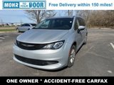 Used 2022 Chrysler Voyager LX image 3