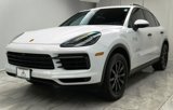 Used 2022 Porsche Cayenne w/ Premium Package image 4