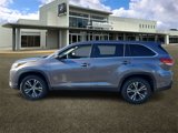 Used 2019 Toyota Highlander LE image 4