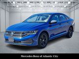 Used 2022 Volkswagen Jetta SE image 3