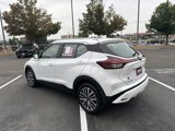 Used 2023 Nissan Kicks SV image 3