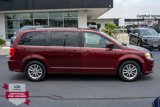 Used 2019 Dodge Grand Caravan SXT image 2