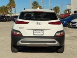 Used 2022 Hyundai Kona SEL image 5