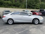 Used 2016 Toyota Camry LE image 2