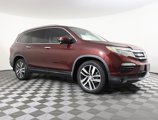 Used 2018 Honda Pilot Touring image 3