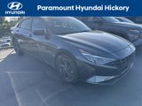 Used 2022 Hyundai Elantra SEL w/ Convenience Package image 3