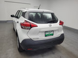 Used 2019 Nissan Kicks S image 6