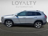 Used 2019 Jeep Cherokee Limited image 2