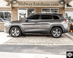 Used 2019 Jeep Cherokee Limited w/ Luxury Group image 6