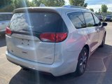 Used 2020 Chrysler Pacifica Limited image 5