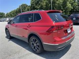 Used 2022 Volkswagen Tiguan SE image 4