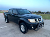 Used 2016 Nissan Frontier SV image 2