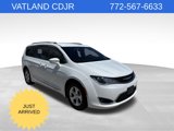 Certified 2017 Chrysler Pacifica Touring-L Plus w/ Advanced Safetytec Group image 1