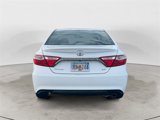 Used 2016 Toyota Camry SE image 4