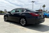 Used 2018 Nissan Altima 2.5 SV image 3