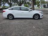 Used 2017 Hyundai Sonata SE image 4