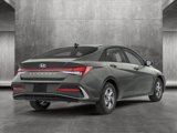 New 2025 Hyundai Elantra SE image 2