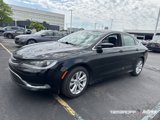 Used 2016 Chrysler 200 Limited image 2