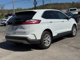 Used 2022 Ford Edge SEL image 3