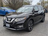 Used 2017 Nissan Rogue SL w/ SL Premium Package image 3