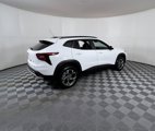 Used 2025 Chevrolet Trax LT w/ Driver Confidence Package image 4