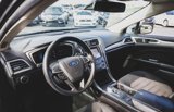 Used 2019 Ford Fusion SE image 2