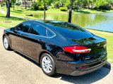 Used 2020 Ford Fusion SE image 6