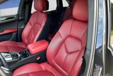 Used 2024 Porsche Macan image 4