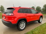 Used 2021 Jeep Cherokee Latitude image 5