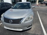 Used 2015 Nissan Altima 2.5 S w/ Power Driver Seat Package image 2