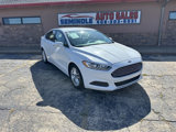 Used 2016 Ford Fusion SE image 2