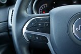 Used 2019 Jeep Grand Cherokee Laredo image 5