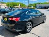 Used 2021 Chevrolet Malibu LT image 3