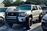 Used 2015 Toyota Tacoma 4x4 Double Cab image 2