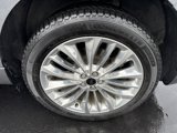 Used 2021 Ford Edge Titanium image 4