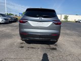 Used 2018 Buick Enclave Essence image 4