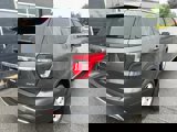 Used 2017 Ford Explorer XLT image 5
