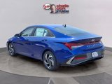 New 2025 Hyundai Elantra Limited image 3