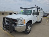Used 2011 Chevrolet Silverado 3500 W/T w/ Snow Plow Prep Package image 2