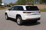 New 2025 Jeep Grand Cherokee Laredo X w/ Luxury Tech Group I image 5