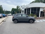 Used 2024 Hyundai Venue Limited image 2