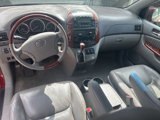 Used 2005 Toyota Sienna XLE Limited image 3