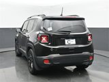 Used 2018 Jeep Renegade Altitude w/ Popular Equipment Group image 4