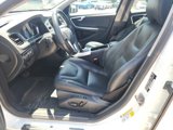 Used 2017 Volvo V60 T5 Premier w/ Convenience Package image 2
