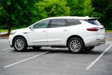 Used 2018 Buick Enclave Essence image 4
